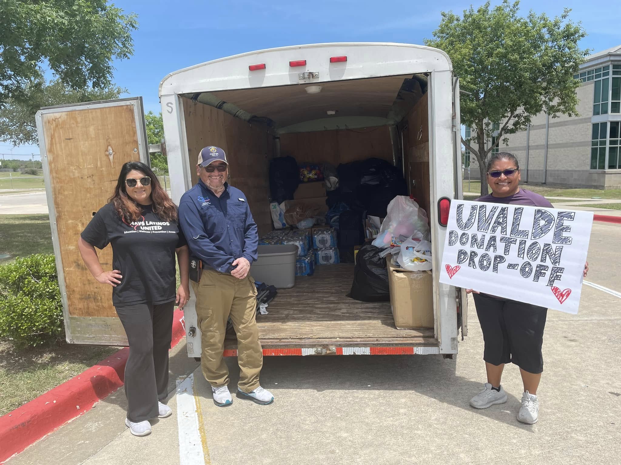 Robert Rizo helping deliver donated supplies to the Uvalde community